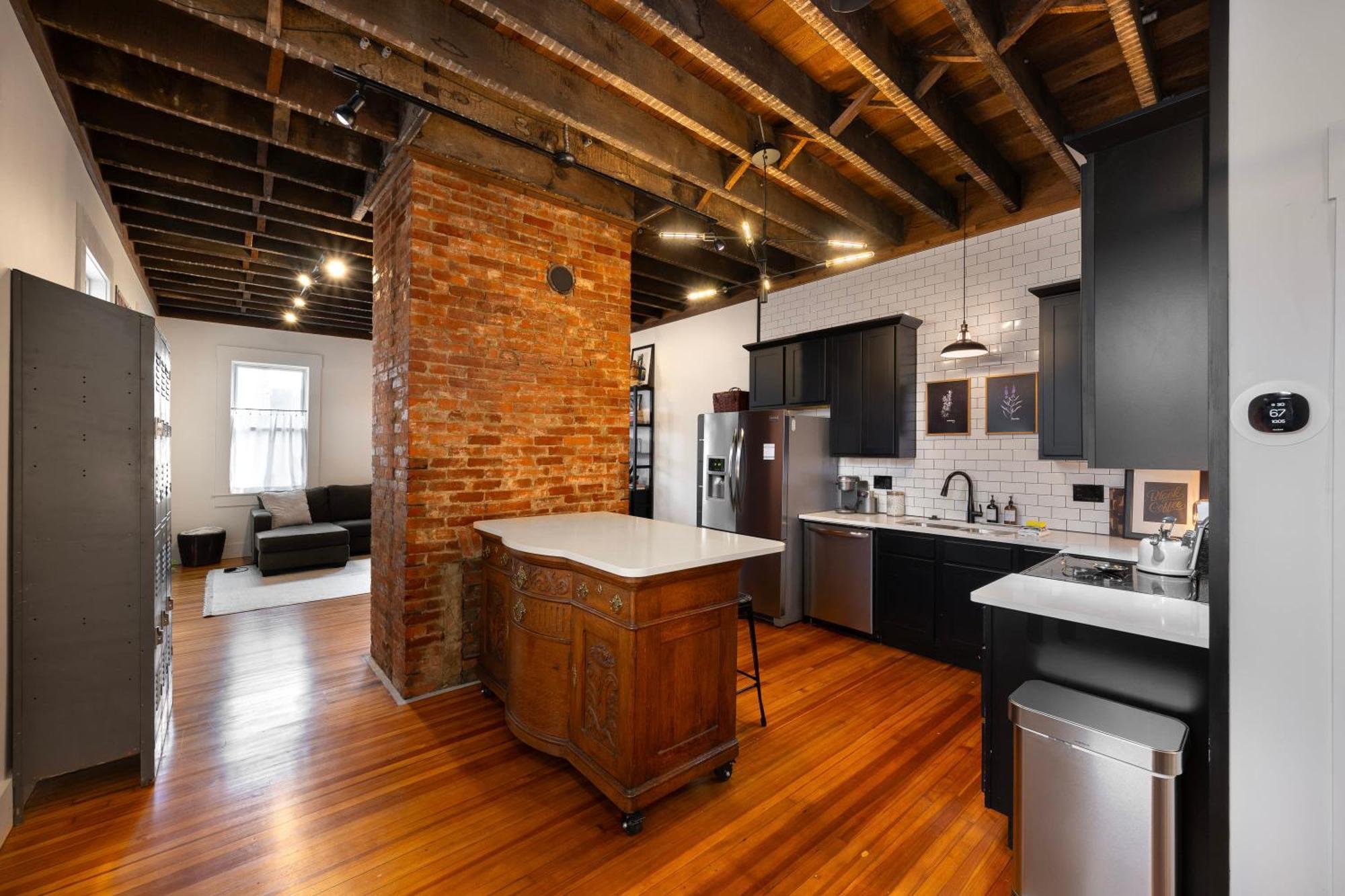 The Corner Brick House Villa Covington Bagian luar foto